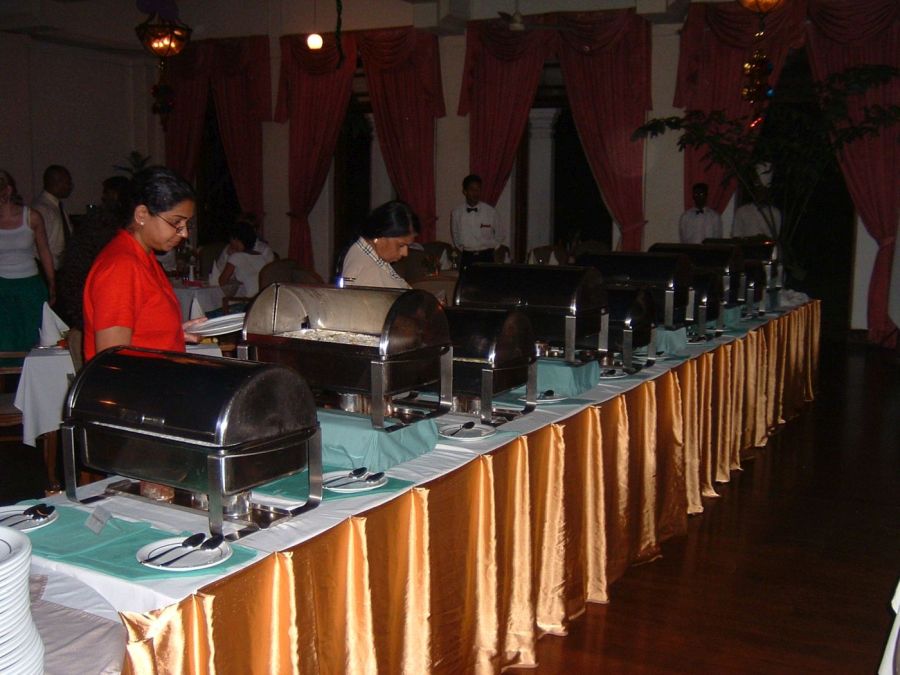 Suzanna Travels to Sri Lanka