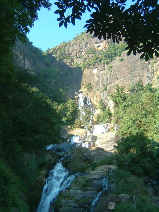 Suzanna Travels to Sri Lanka